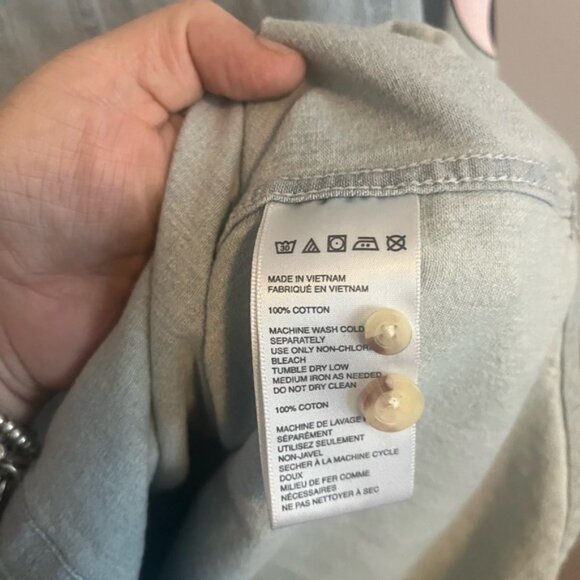 BDG painted cotton denim shirt with Asian inspired painting on back mens M - Picture 5 of 5